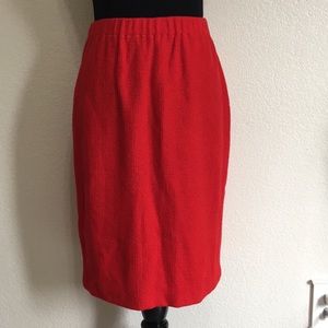 ST. JOHN • Candy Apple Red Knit Skirt